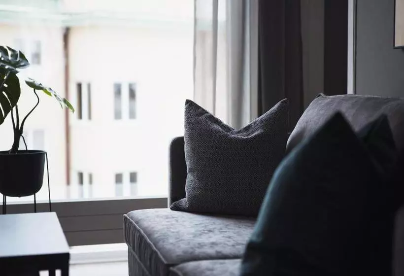 Sky Hotel Apartments, Hospitalstorget