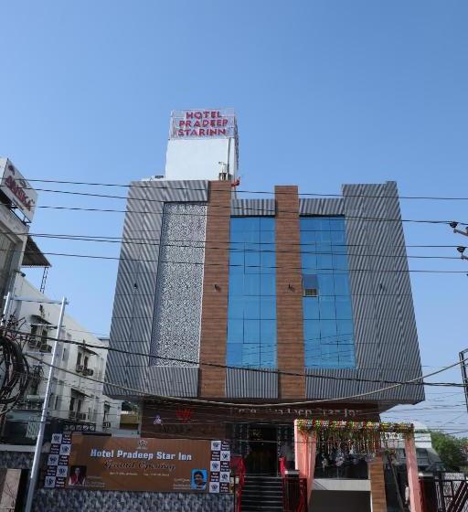 هاستل Pradeep Star Inn