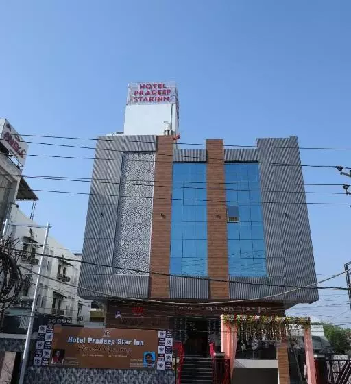 هاستل Pradeep Star Inn
