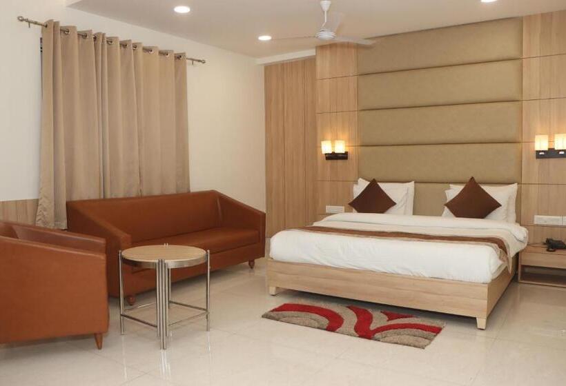 هاستل Pradeep Star Inn