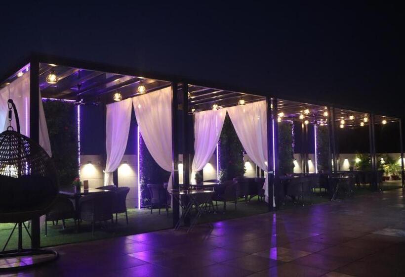 旅馆 Pradeep Star Inn