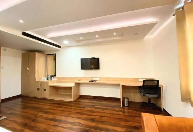 هاستل Pradeep Star Inn