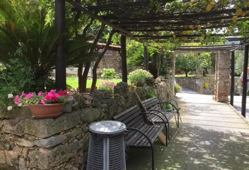 ホテル Agriturismo I Lamoi