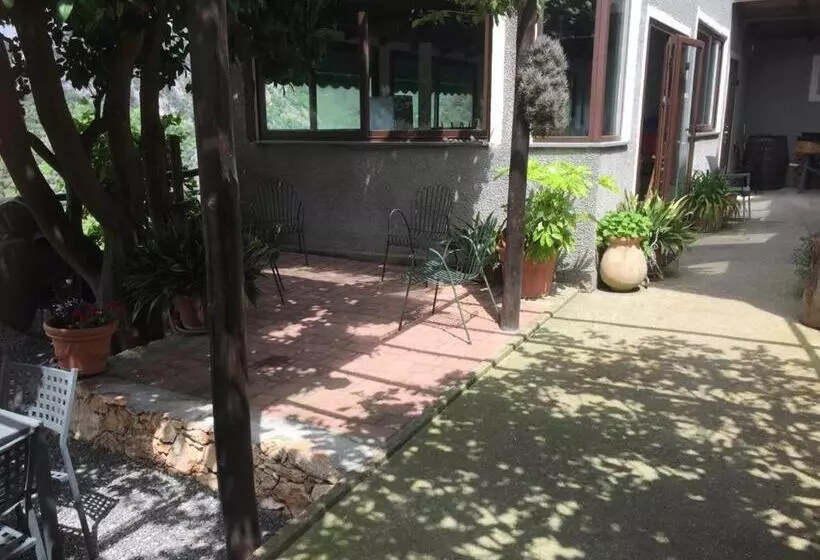 ホテル Agriturismo I Lamoi