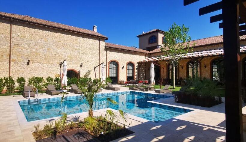 בית מלון כפרי Bengodi Boutique