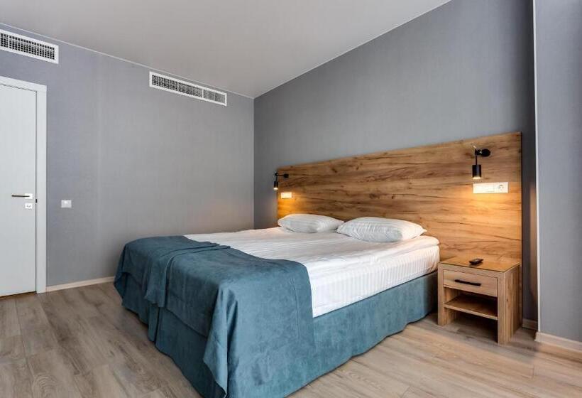 Отель Optima Collection Miramar Chornomorsk