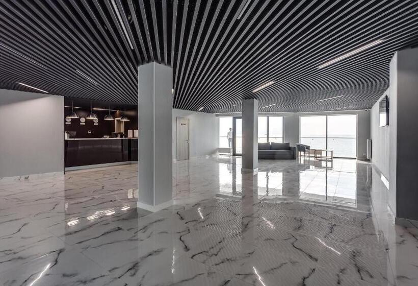 Отель Optima Collection Miramar Chornomorsk