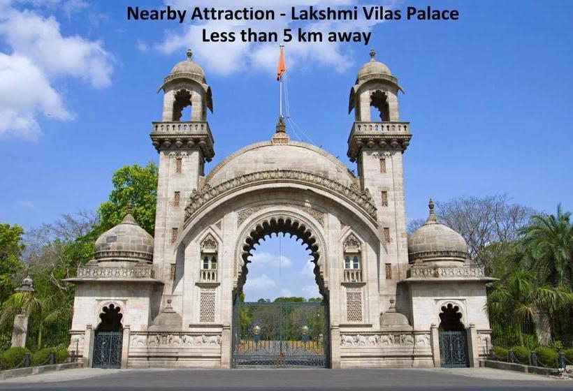 Hotel Oyo 80384  Shri Krishna