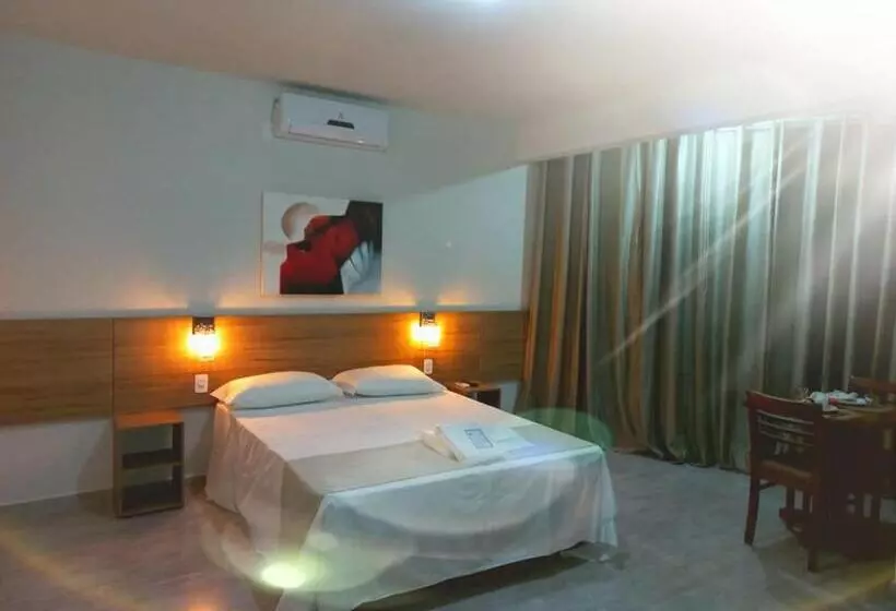 Hotelli Petaluma Piumhi