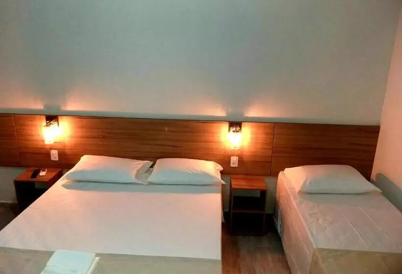 Hotelli Petaluma Piumhi