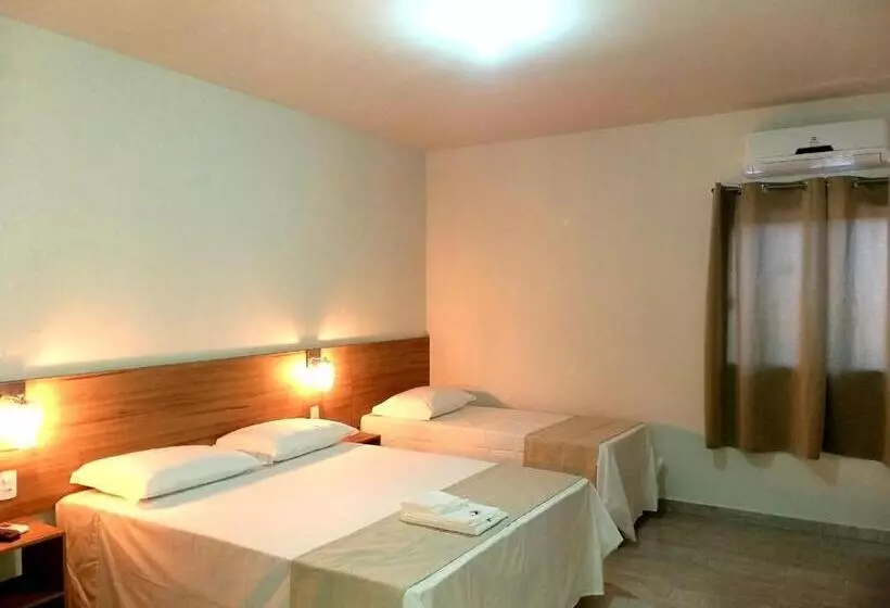 Hotelli Petaluma Piumhi