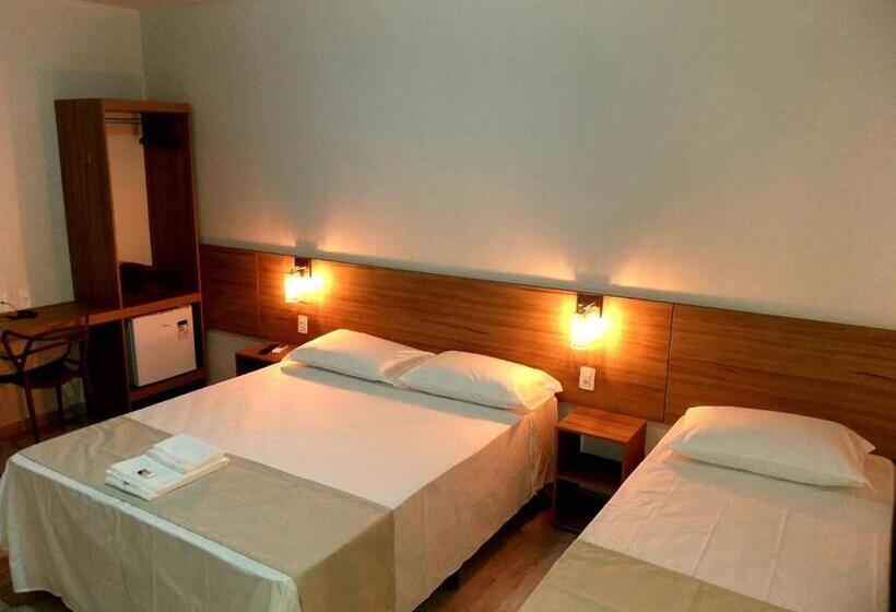 酒店 Petaluma Piumhi