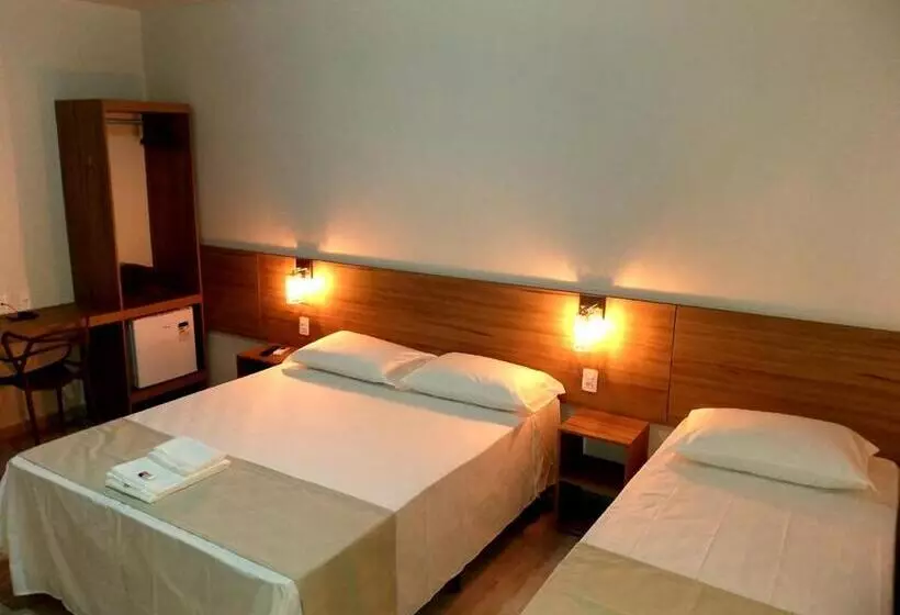 Hotelli Petaluma Piumhi