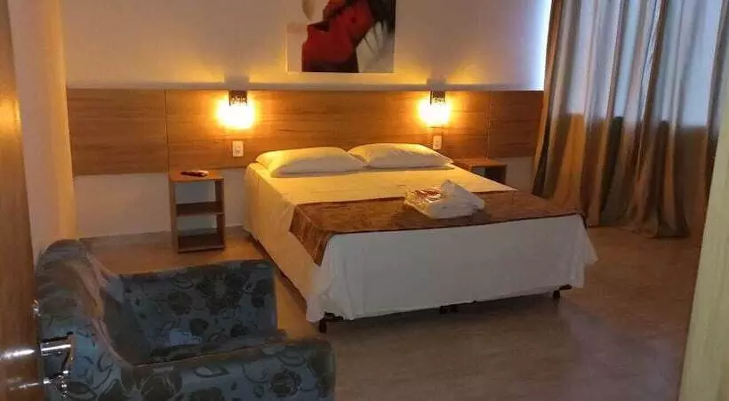 Hotelli Petaluma Piumhi