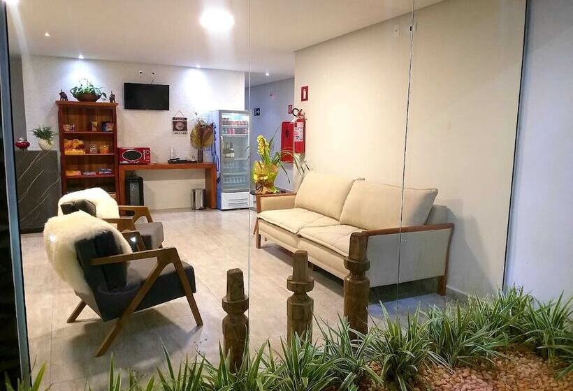 酒店 Petaluma Piumhi