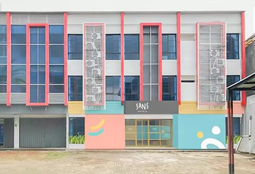 Sans Hotel Andalucia Pasteur Bandung