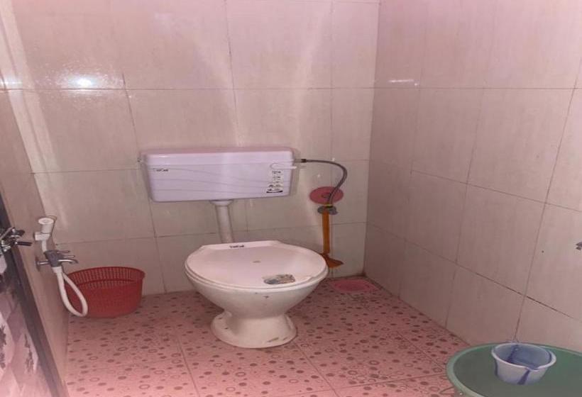 Hotel Spot On 80597 Red Rock Guest House