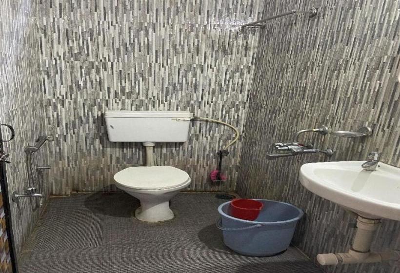 Hotel Spot On 80597 Red Rock Guest House