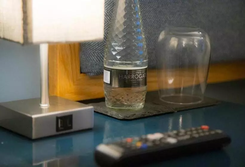 ペンション The Mardale Inn