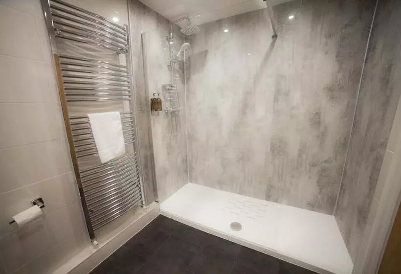 ペンション The Mardale Inn