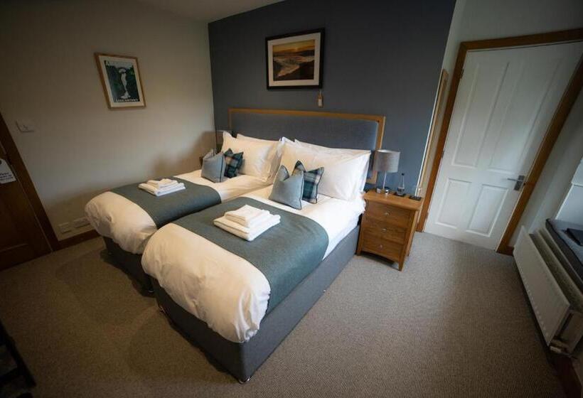 펜션 The Mardale Inn