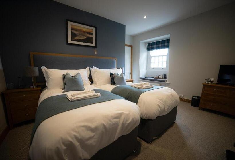 펜션 The Mardale Inn