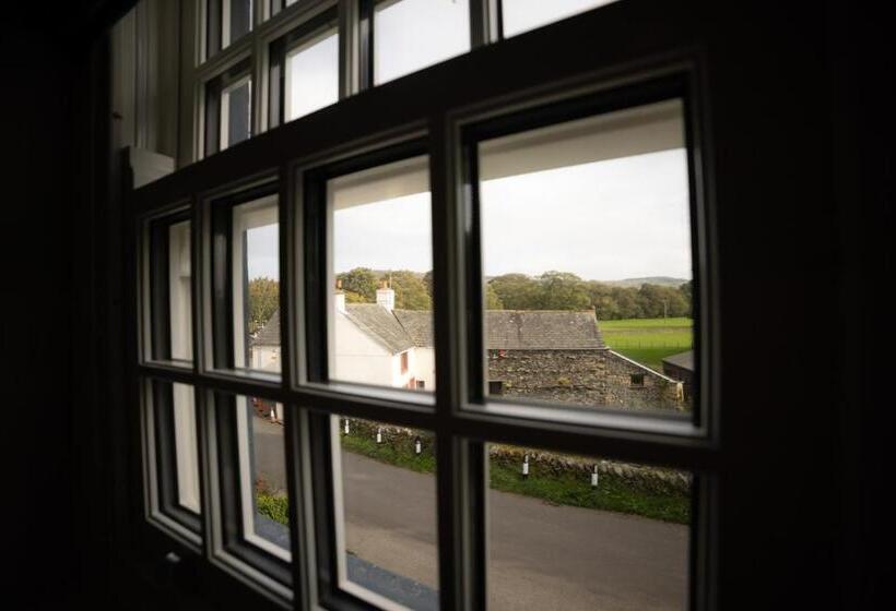 펜션 The Mardale Inn