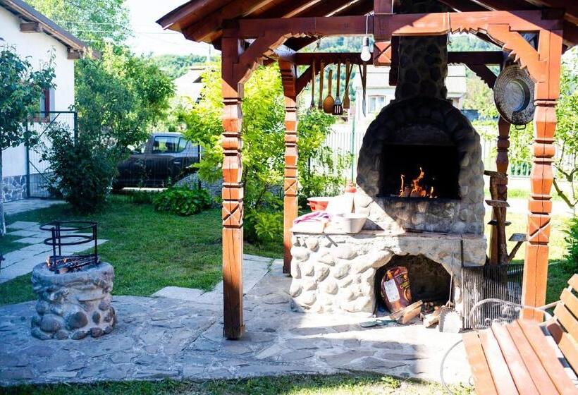 Pensiunea Casa Ancuta