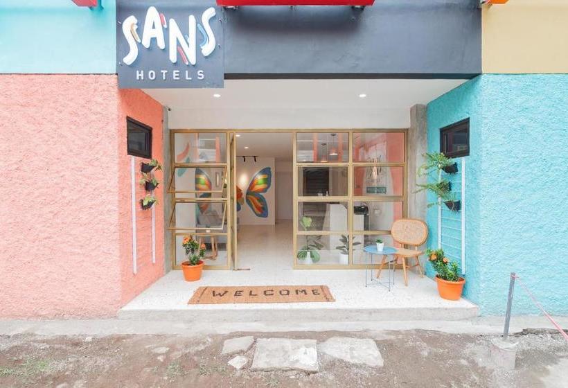 Sans Hotel Andalucia Pasteur Bandung