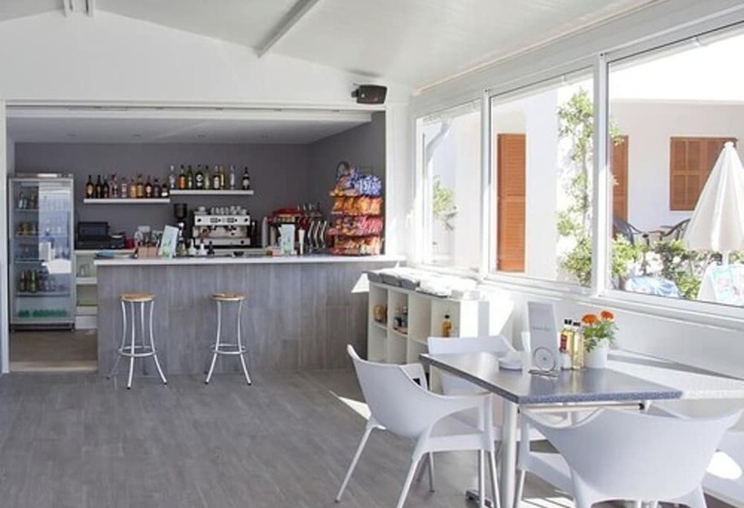 Apartamentos Cristina