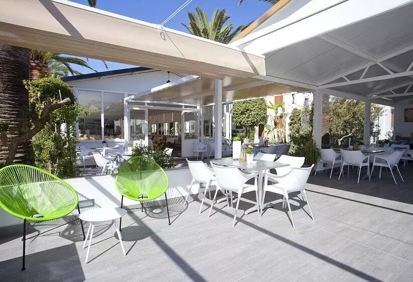 Apartamentos Cristina