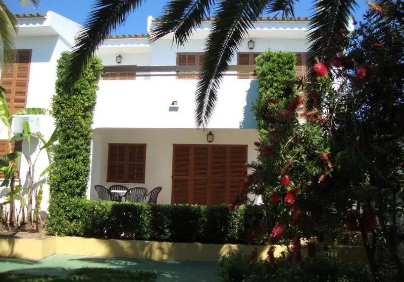 Apartamentos Cristina