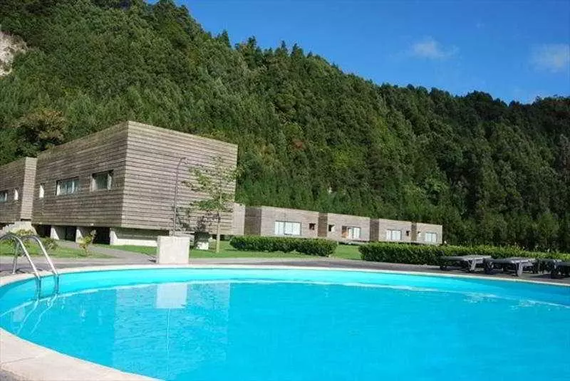 Furnas Lake Forest Living