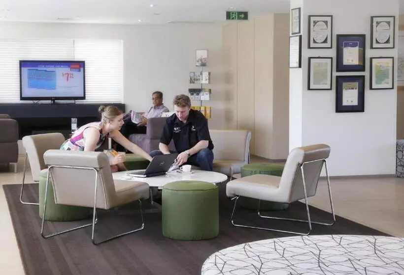 Alpha Hotel Eastern Creek