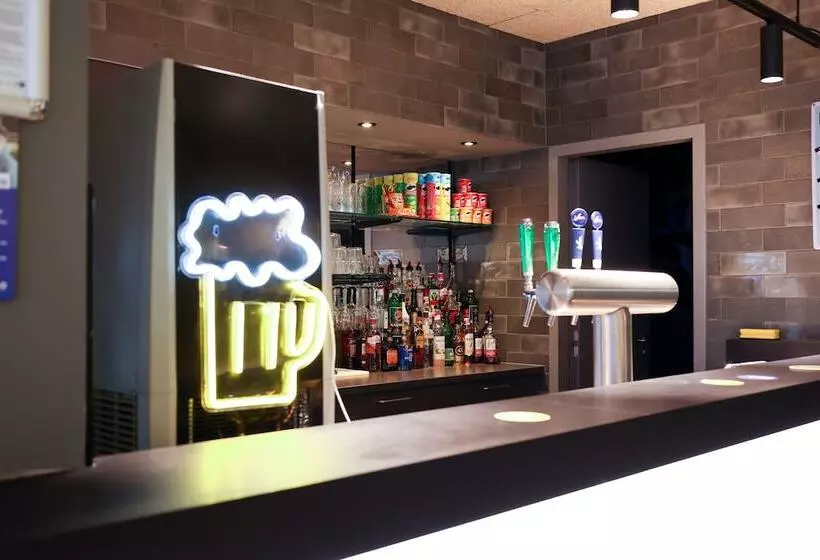 ホテル a&o Koln Neumarkt