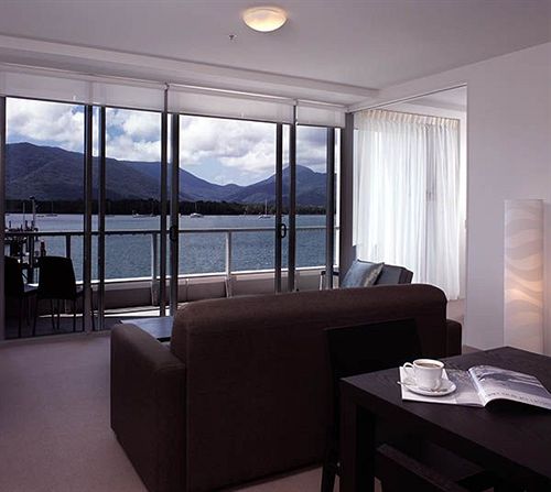 בית מלון כפרי The Sebel Cairns Harbour Lights