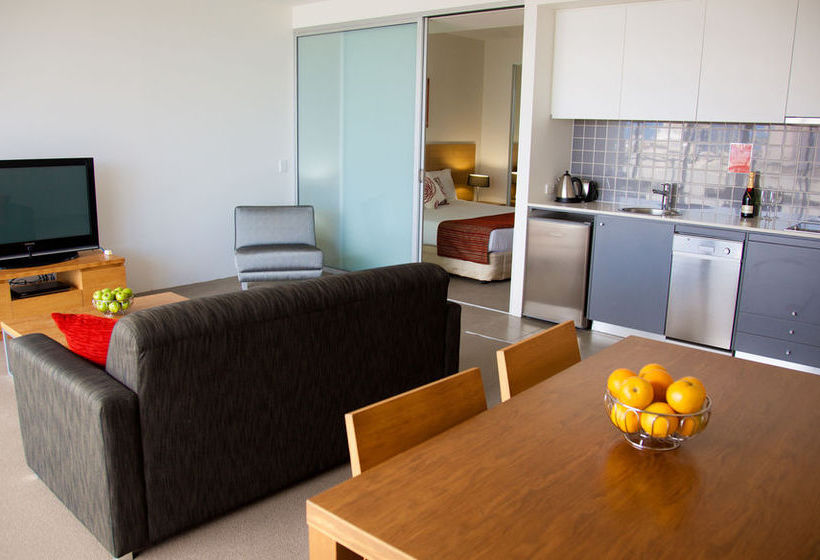 בית מלון כפרי The Sebel Cairns Harbour Lights