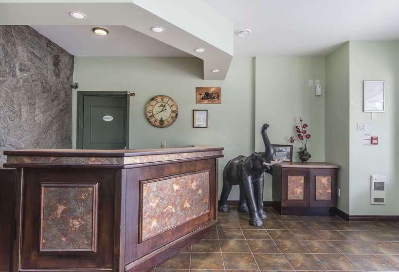 호텔 Econolodge Huntsville