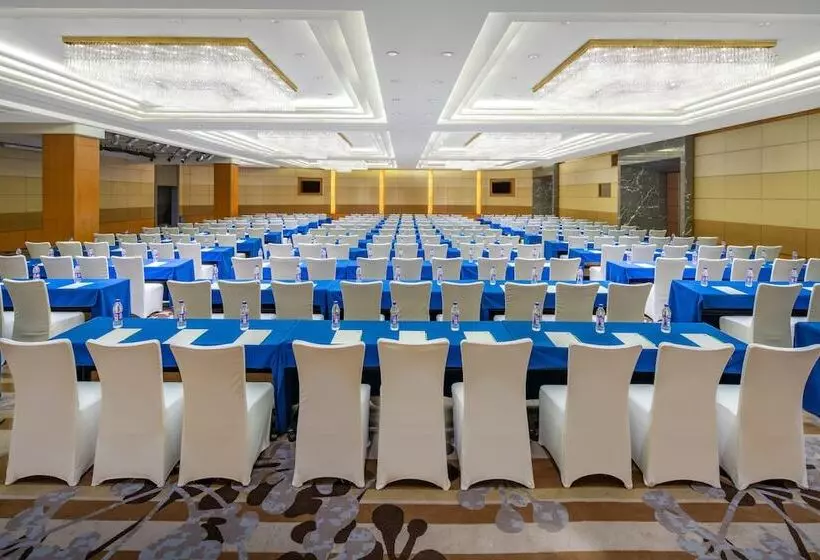 فندق Holiday Inn Tianjin Riverside, An Ihg