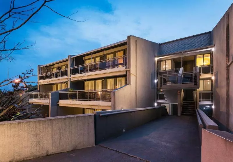 Отель Horizon Holiday Apartments