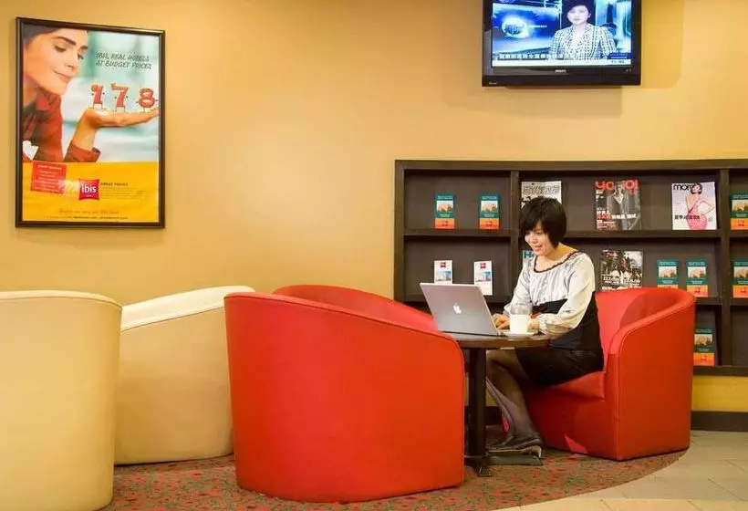 Отель Ibis Shenyang Taiyuan Street