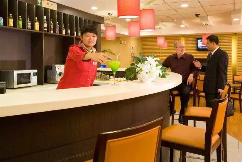 Отель Ibis Shenyang Taiyuan Street