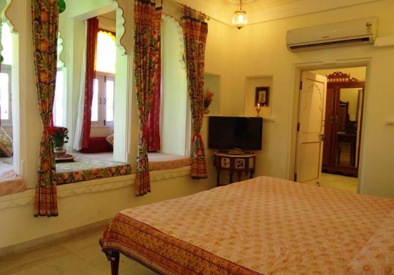 ホテル Jagat Niwas Palace