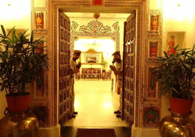 هتل Jagat Niwas Palace