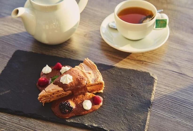 هتل Mercure Lisboa Almada