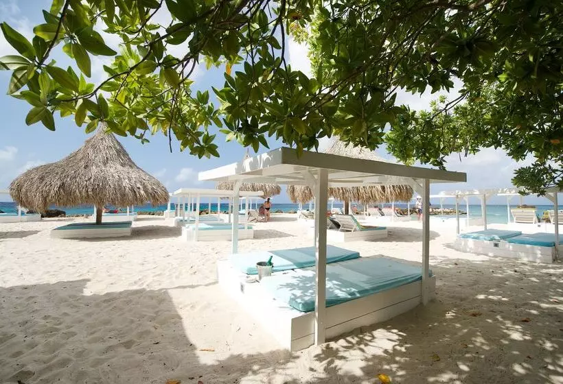 هتل Morena Resort