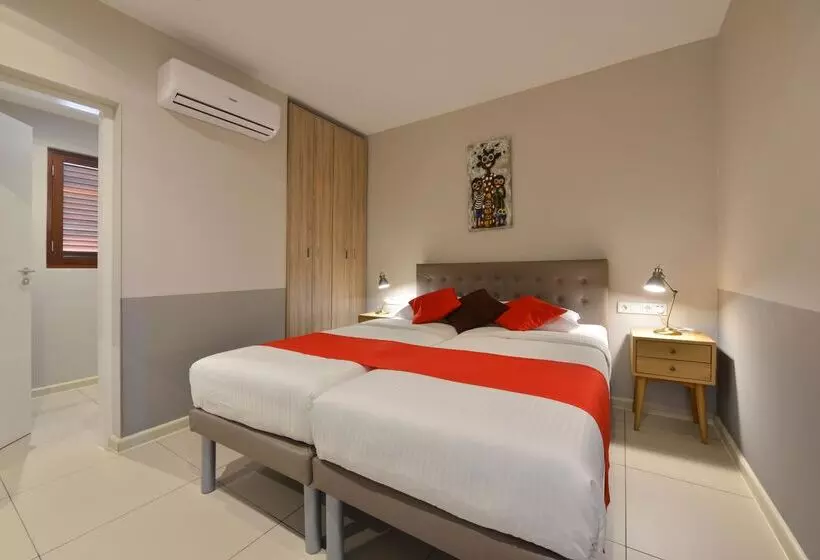 هتل Morena Resort