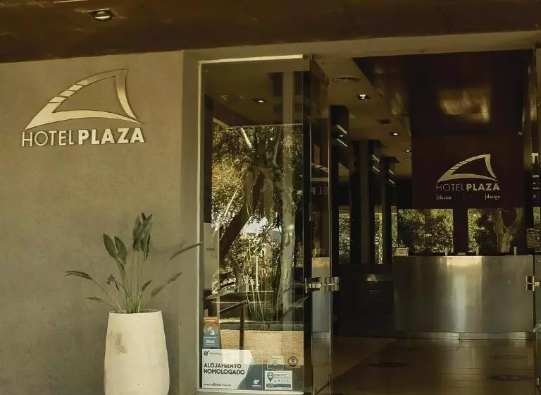 هتل Plaza
