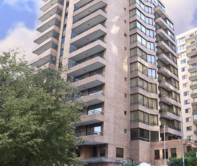 فندق Plaza El Bosque San Sebastian