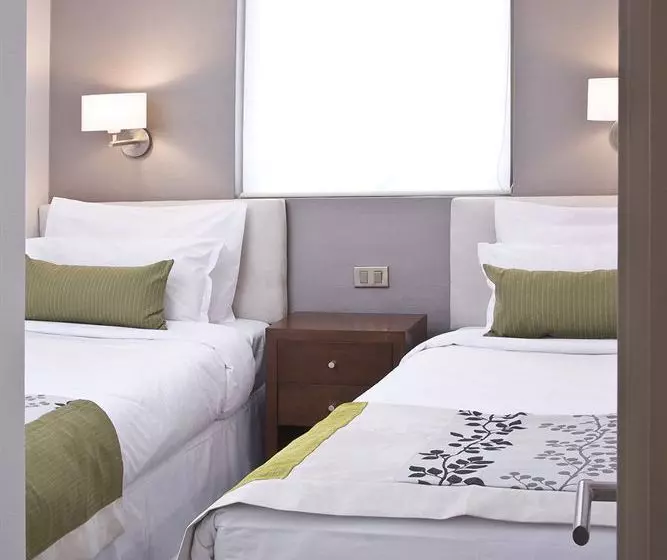 בית מלון כפרי Plaza El Bosque San Sebastian